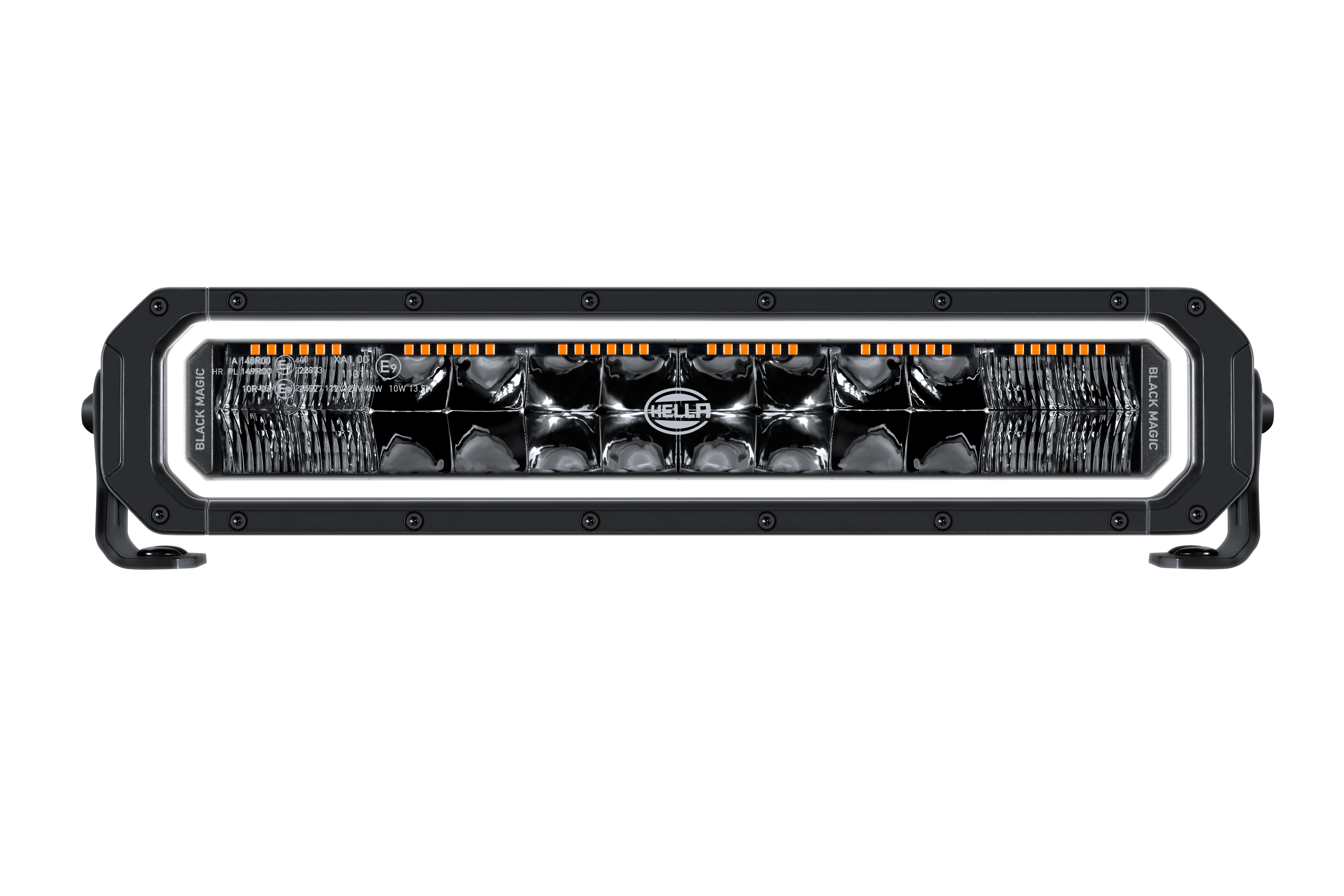 HELLA expands aftermarket range for off-road and commercial vehicles: New DynaRay and Black Magic Tough Pro lightbar series launched